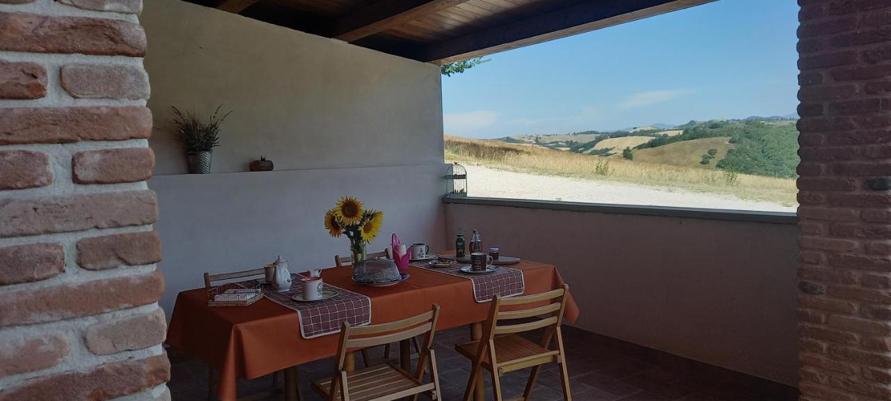A Casa Di Matisse - Appartamento Vacanze Urbino Exterior photo